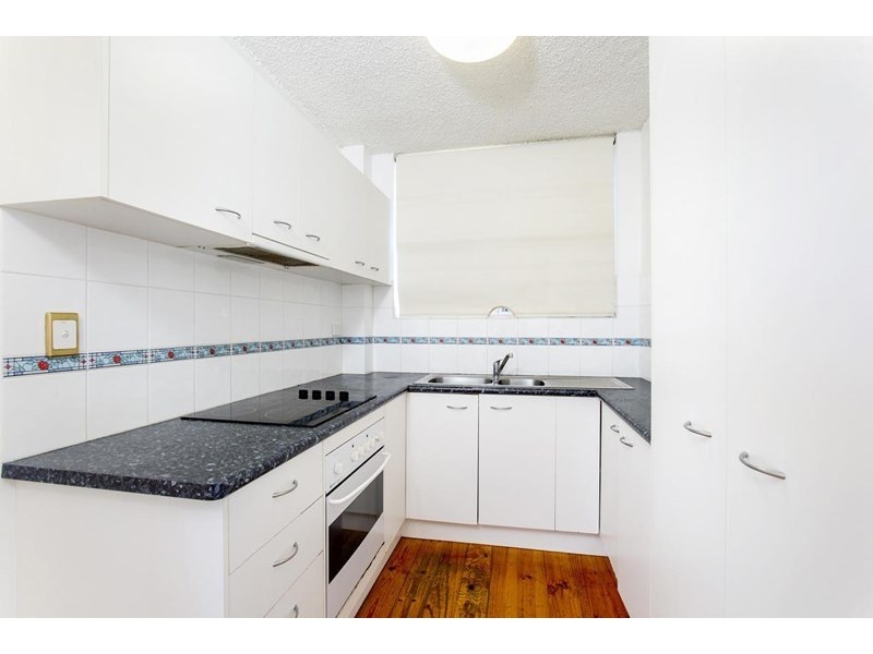 6/12 Birdwood Street, Coorparoo QLD 4151