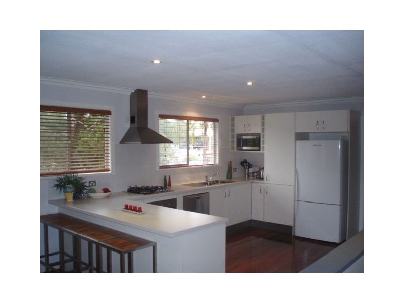21 Brooks Street, Camp Hill QLD 4152