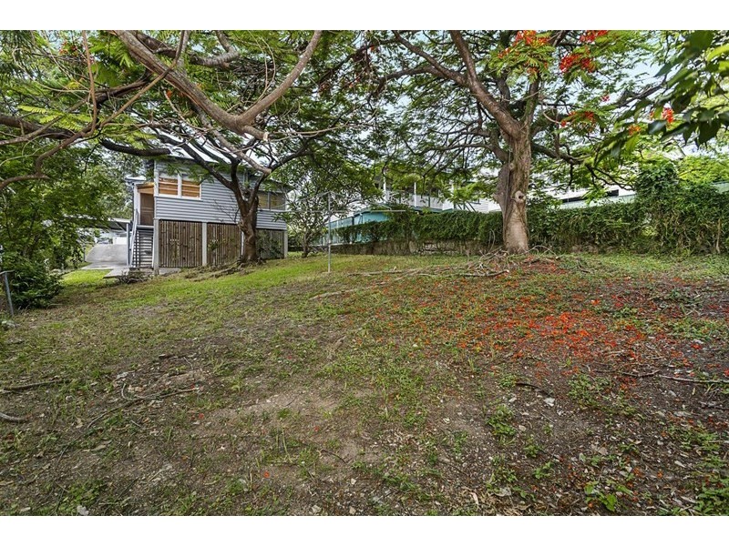 228 Chatsworth Road, Coorparoo QLD 4151