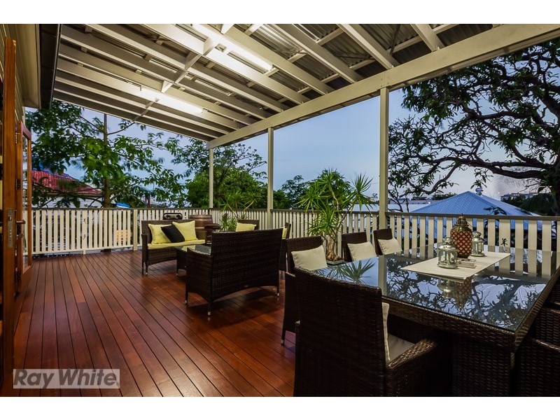 16 Wilton Street, Woolloongabba QLD 4102