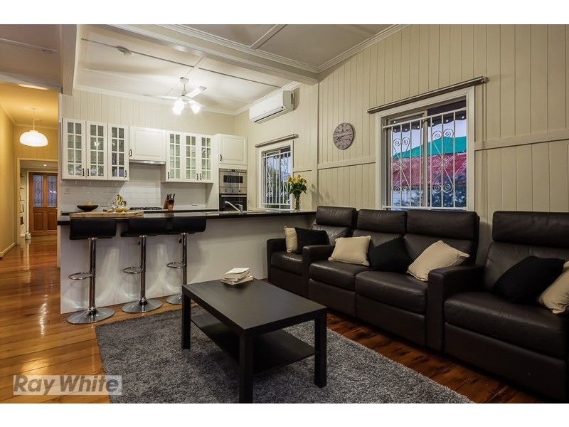 16 Wilton Street, Woolloongabba QLD 4102