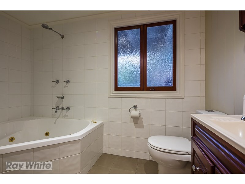 16 Wilton Street, Woolloongabba QLD 4102