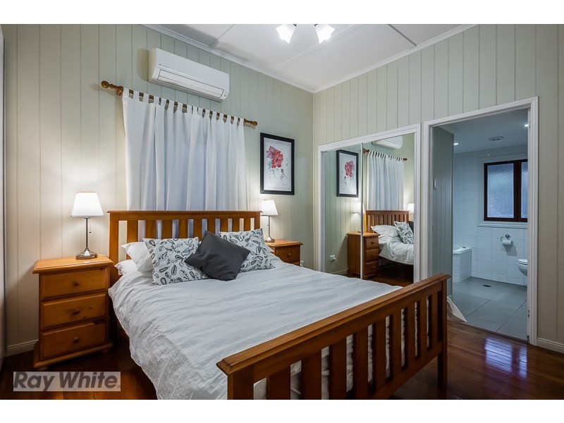 16 Wilton Street, Woolloongabba QLD 4102