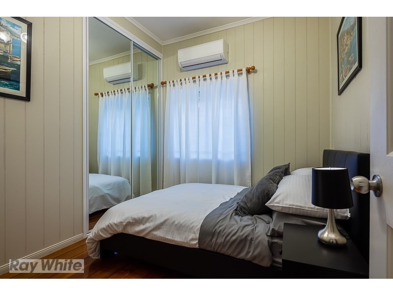 16 Wilton Street, Woolloongabba QLD 4102