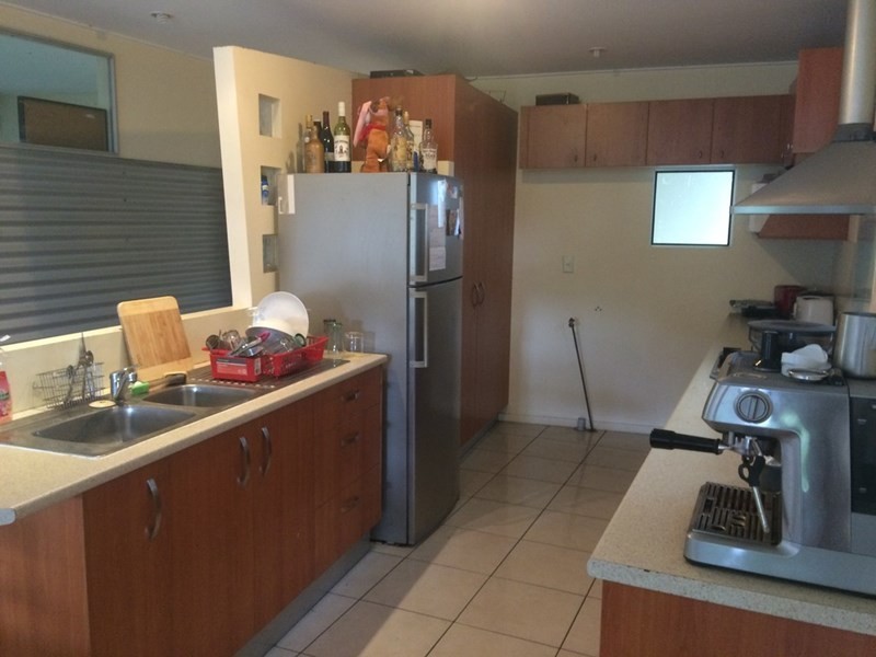 9 Torwood Street, Auchenflower QLD 4066