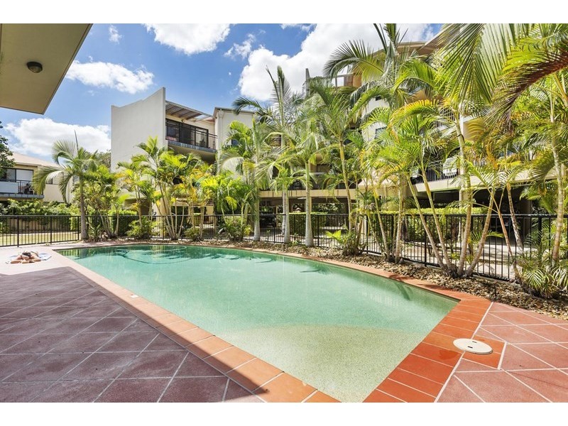 65/55 Harries Road, Coorparoo QLD 4151