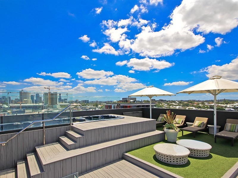 404/159 Logan Road, Woolloongabba QLD 4102