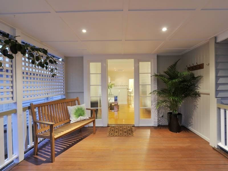 75 Agnew Street, Norman Park QLD 4170