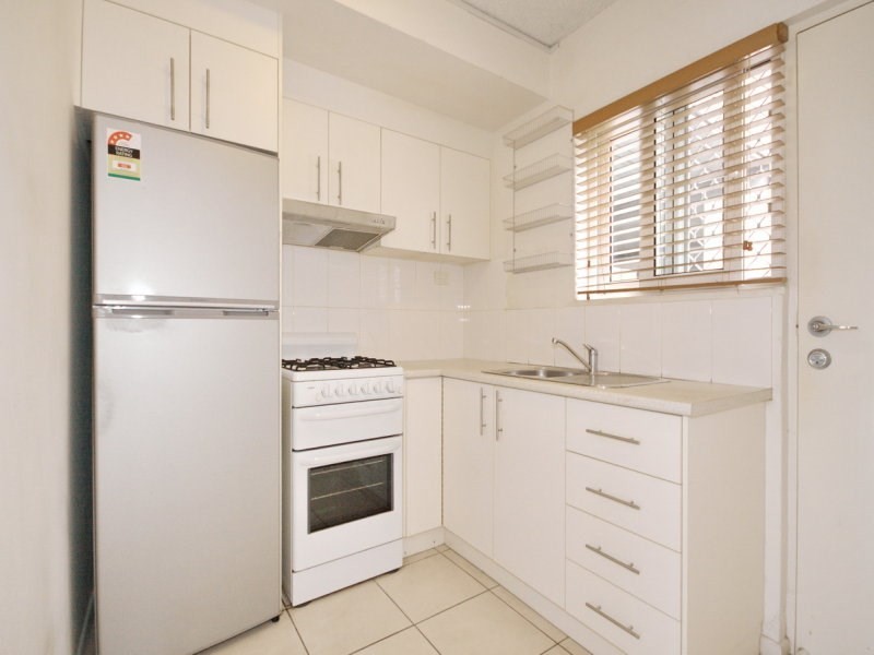 1/31 Robinson Street, Coorparoo QLD 4151