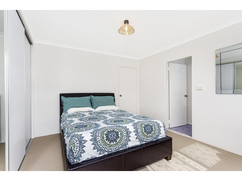 4/19 Leigh Street, Coorparoo QLD 4151