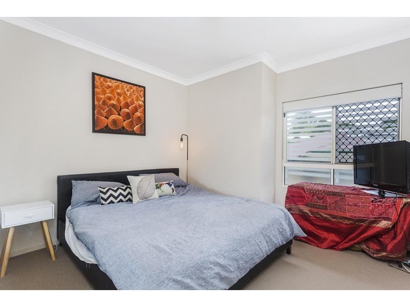 8/35 Beeston Street, Teneriffe QLD 4005