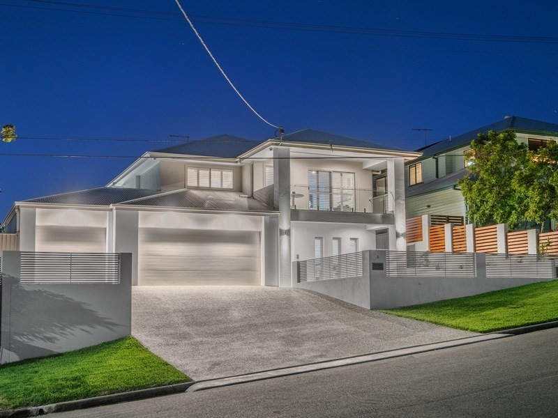 2 Jerome Street, Coorparoo QLD 4151