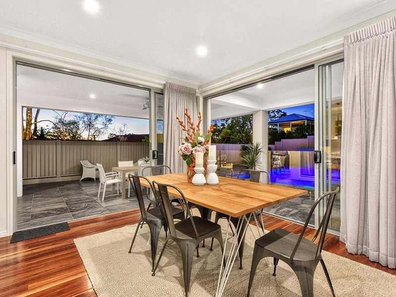 2 Jerome Street, Coorparoo QLD 4151