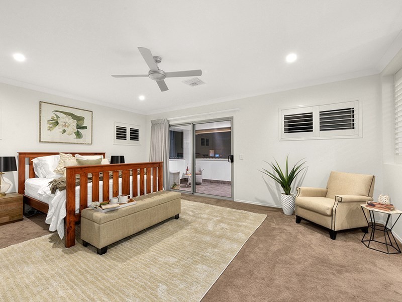 2 Jerome Street, Coorparoo QLD 4151