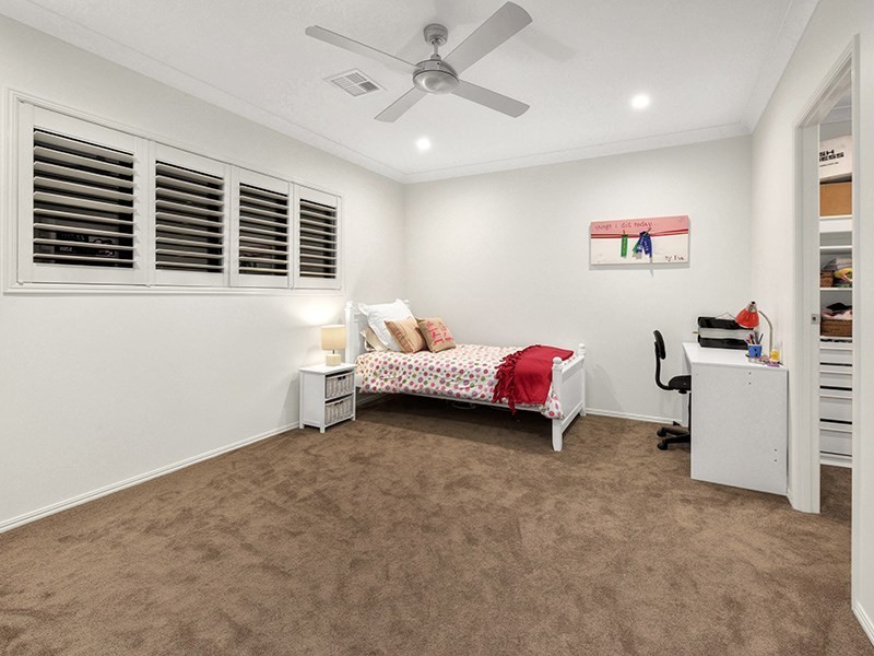 2 Jerome Street, Coorparoo QLD 4151