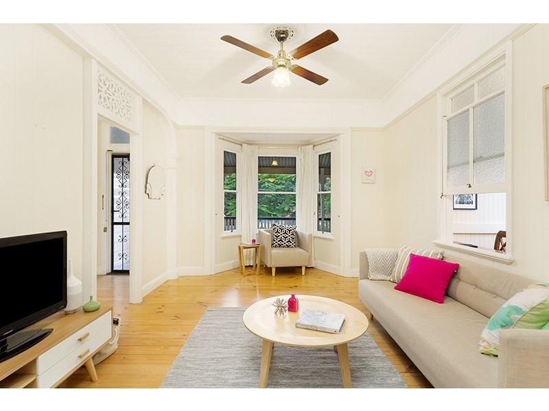 28 Shakespeare Street, Coorparoo QLD 4151