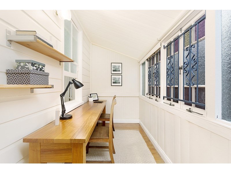 28 Shakespeare Street, Coorparoo QLD 4151