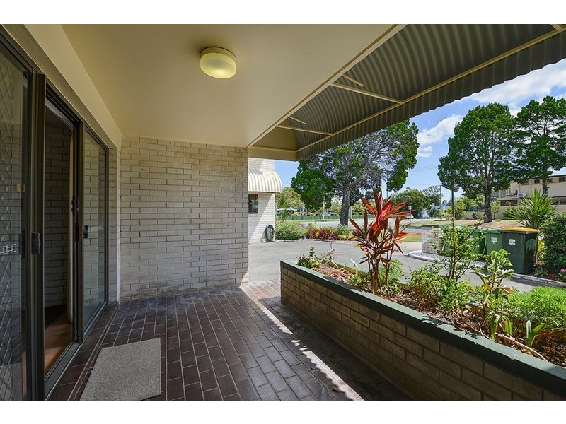 2/65 Toorbul Street, Bongaree QLD 4507