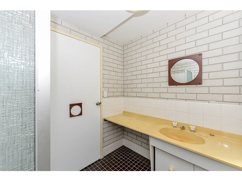 2/65 Toorbul Street, Bongaree QLD 4507