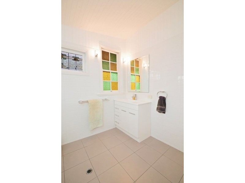 311 Cornwall Street, Greenslopes QLD 4120