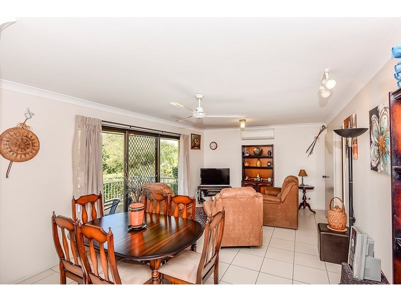 1 Glenalwyn Street, Holland Park QLD 4121