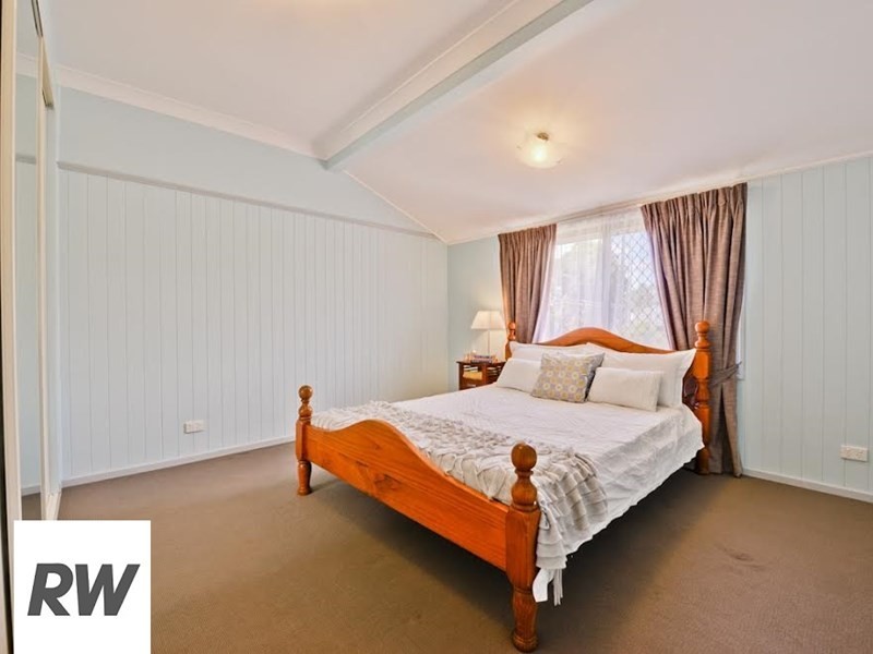 70A and 70B Bernecker Street, Carina QLD 4152