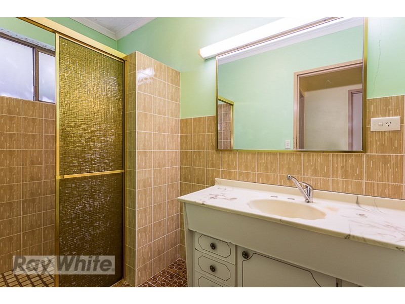 28B Venner Road, Annerley QLD 4103