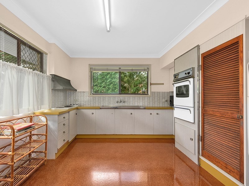28 Condor Road, Coorparoo QLD 4151