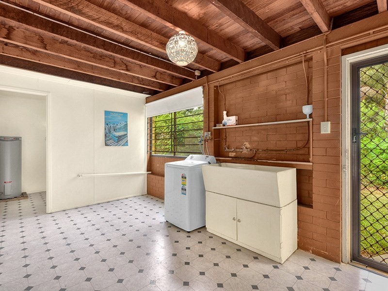 28 Condor Road, Coorparoo QLD 4151