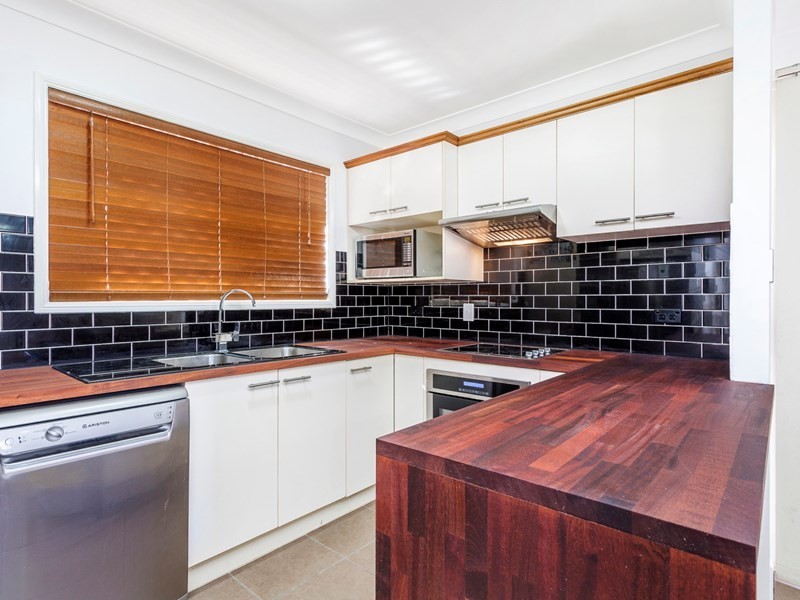 2/15 Ridge Street, Greenslopes QLD 4120