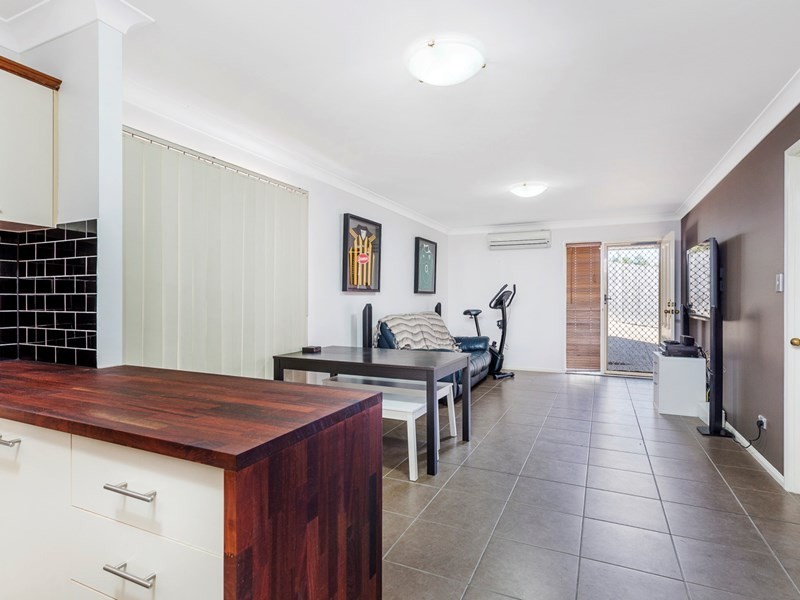 2/15 Ridge Street, Greenslopes QLD 4120