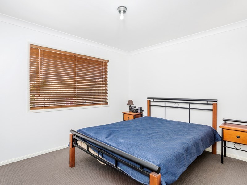 2/15 Ridge Street, Greenslopes QLD 4120