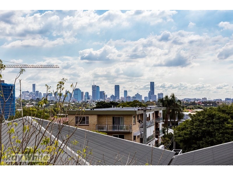 9/15 Kitchener Street, Coorparoo QLD 4151