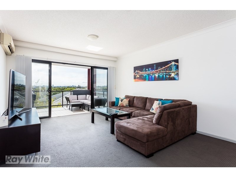 9/15 Kitchener Street, Coorparoo QLD 4151
