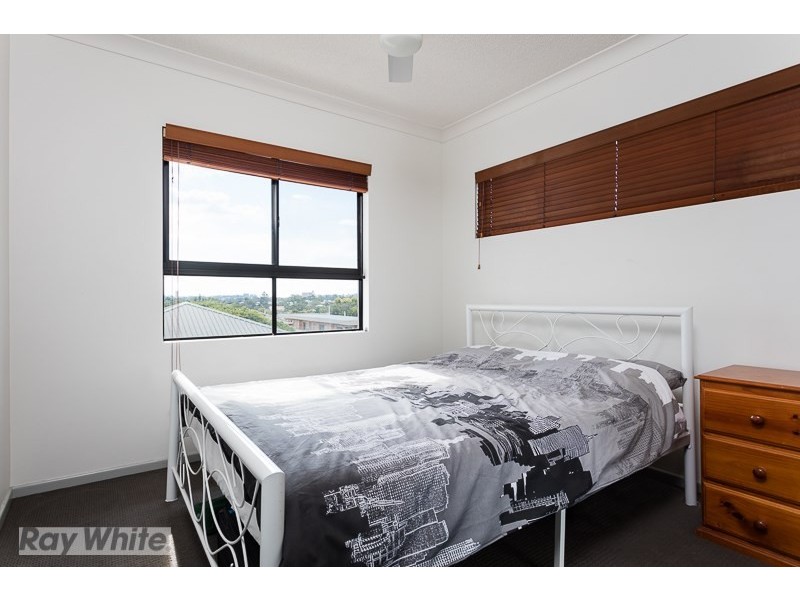 9/15 Kitchener Street, Coorparoo QLD 4151