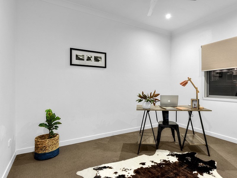 27 Gristock Street, Coorparoo QLD 4151