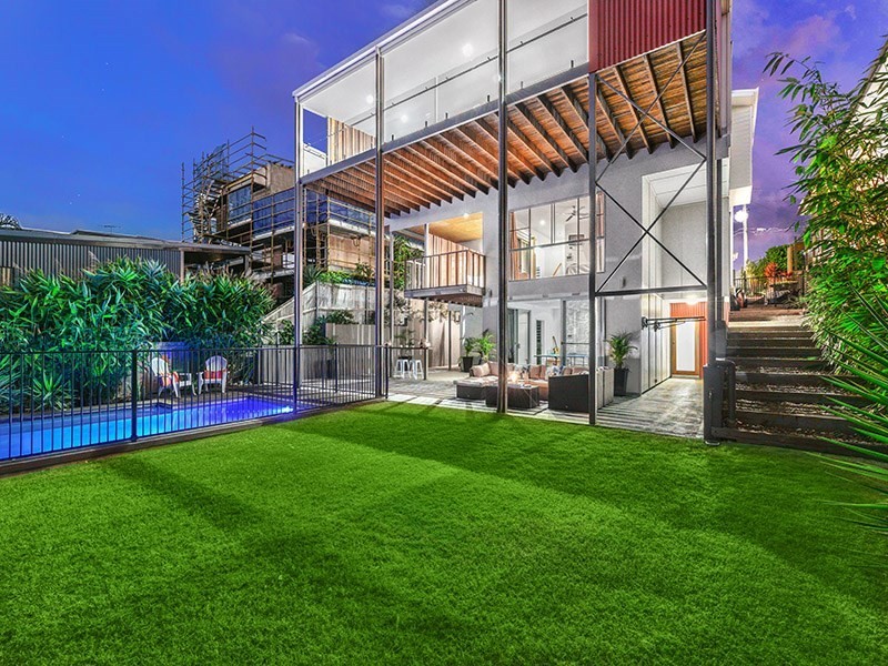 27 Gristock Street, Coorparoo QLD 4151