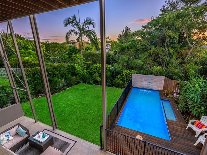 27 Gristock Street, Coorparoo QLD 4151