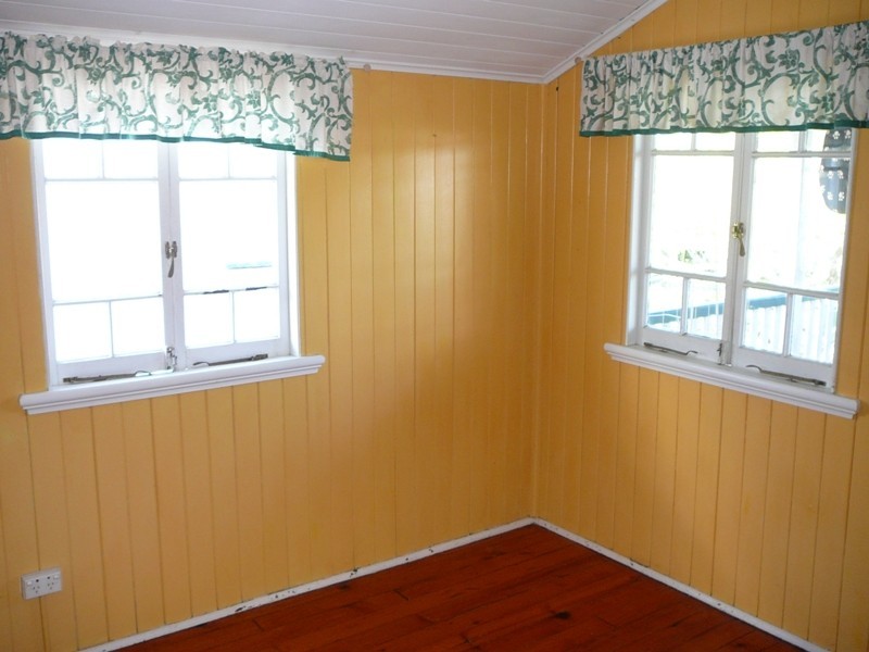 15 Wellstead Avenue, Coorparoo QLD 4151