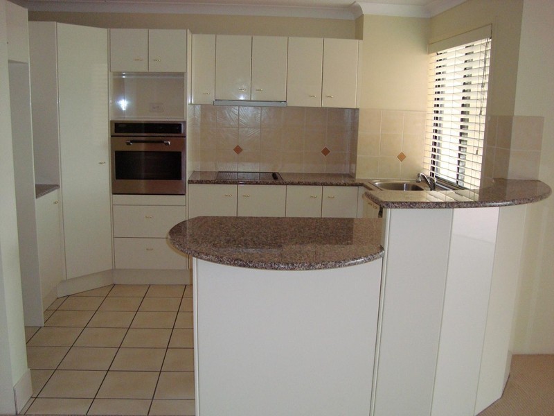 20/16 Norman Cresent, Norman Park QLD 4170
