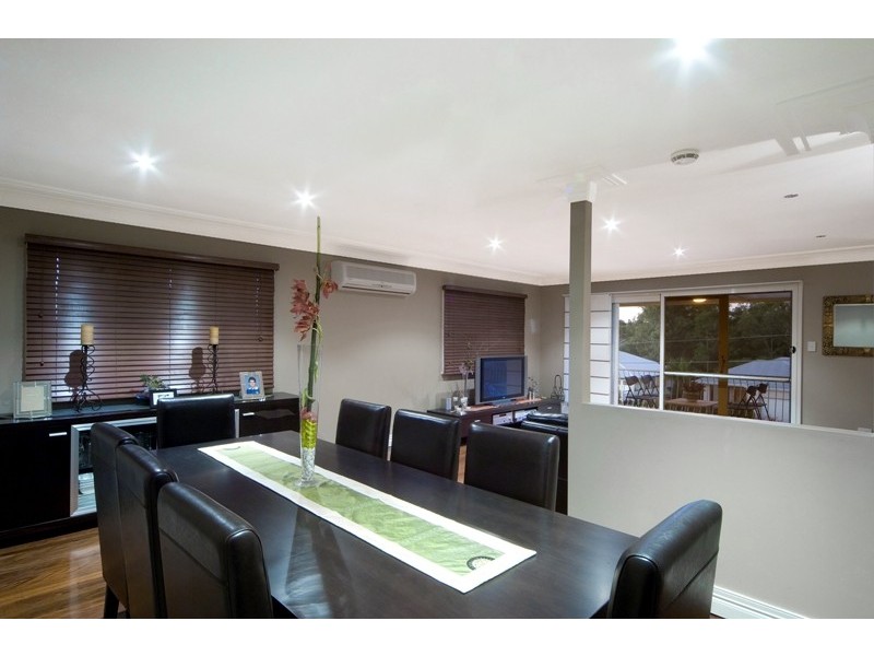 31 Solar Street, Coorparoo QLD 4151