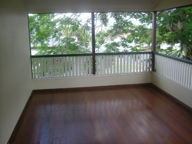 53 Milsom Street, Coorparoo QLD 4151