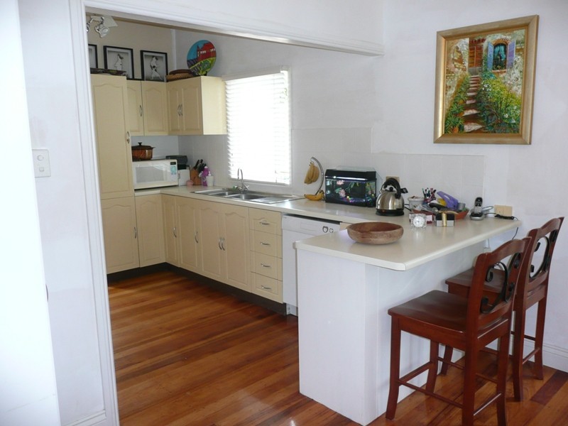 12 Orion Street, Coorparoo QLD 4151