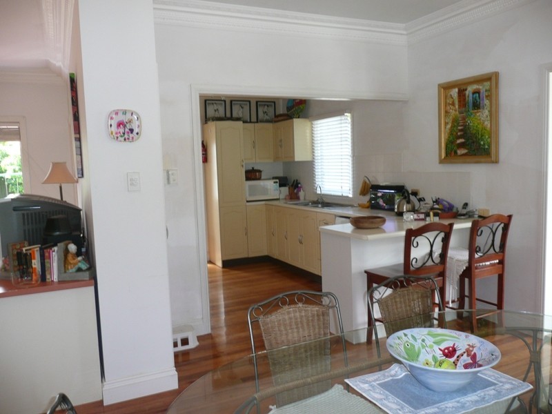 12 Orion Street, Coorparoo QLD 4151