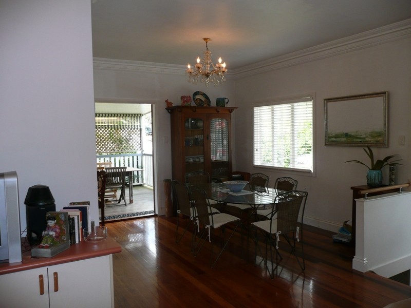 12 Orion Street, Coorparoo QLD 4151