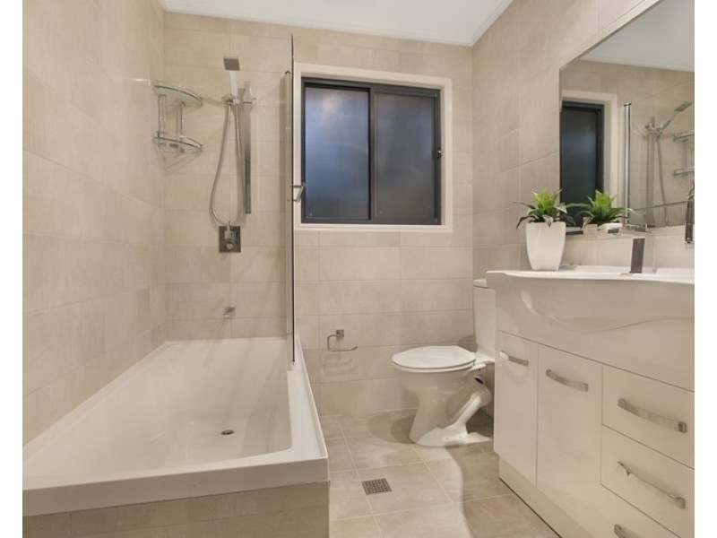 7 Excalibur Road, Cornubia QLD 4130