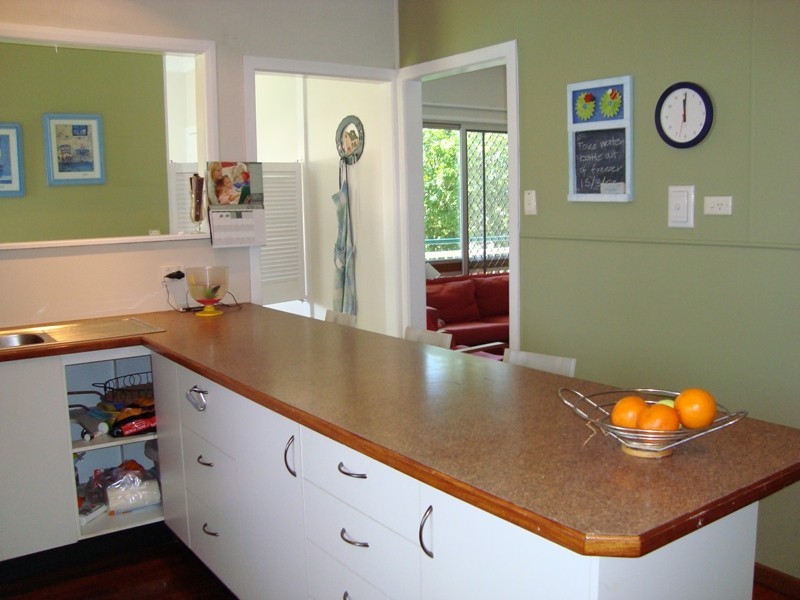 46 Parooba Avenue, Camp Hill QLD 4152