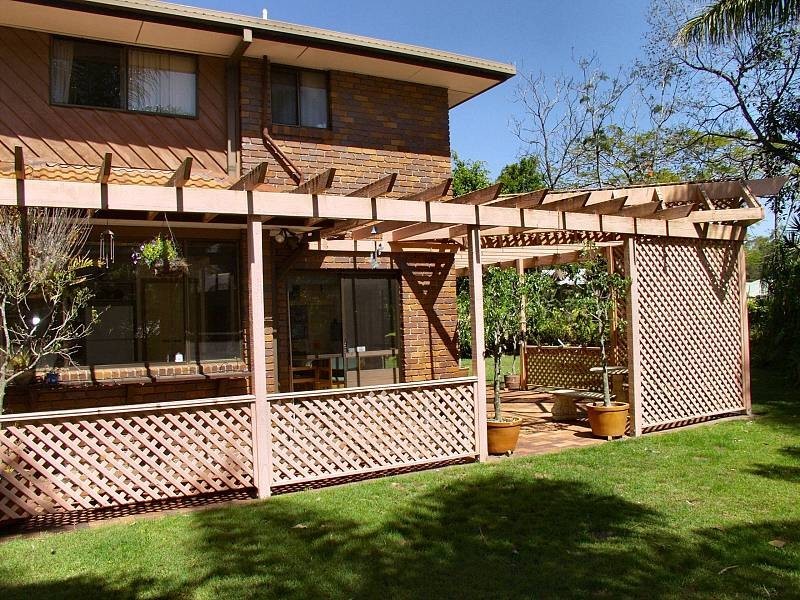 80 Banbury Street, Carina QLD 4152