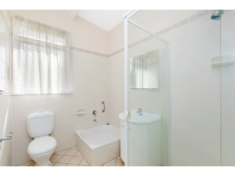 11 O’Callaghan Street, Holland Park QLD 4121