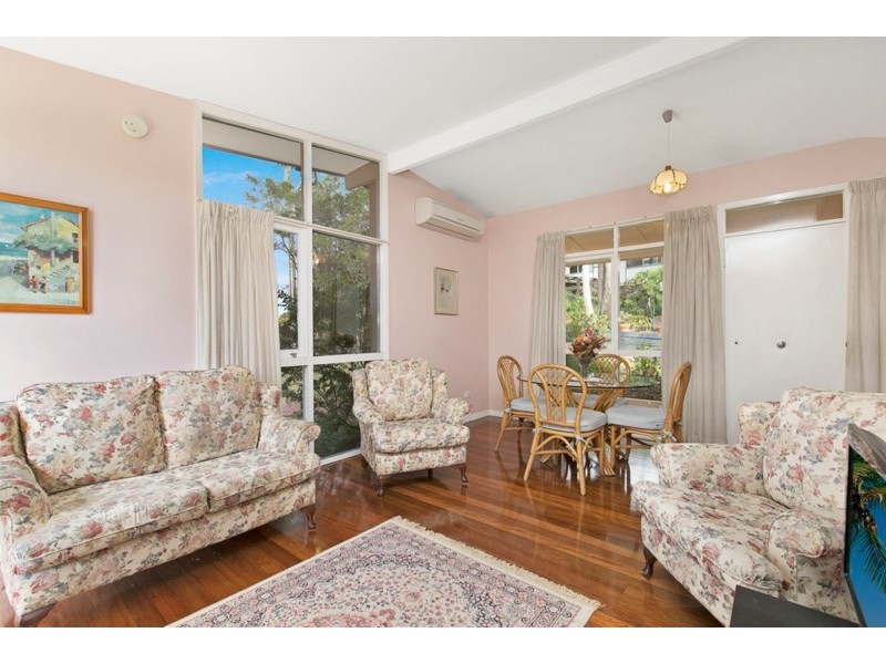 11 O’Callaghan Street, Holland Park QLD 4121